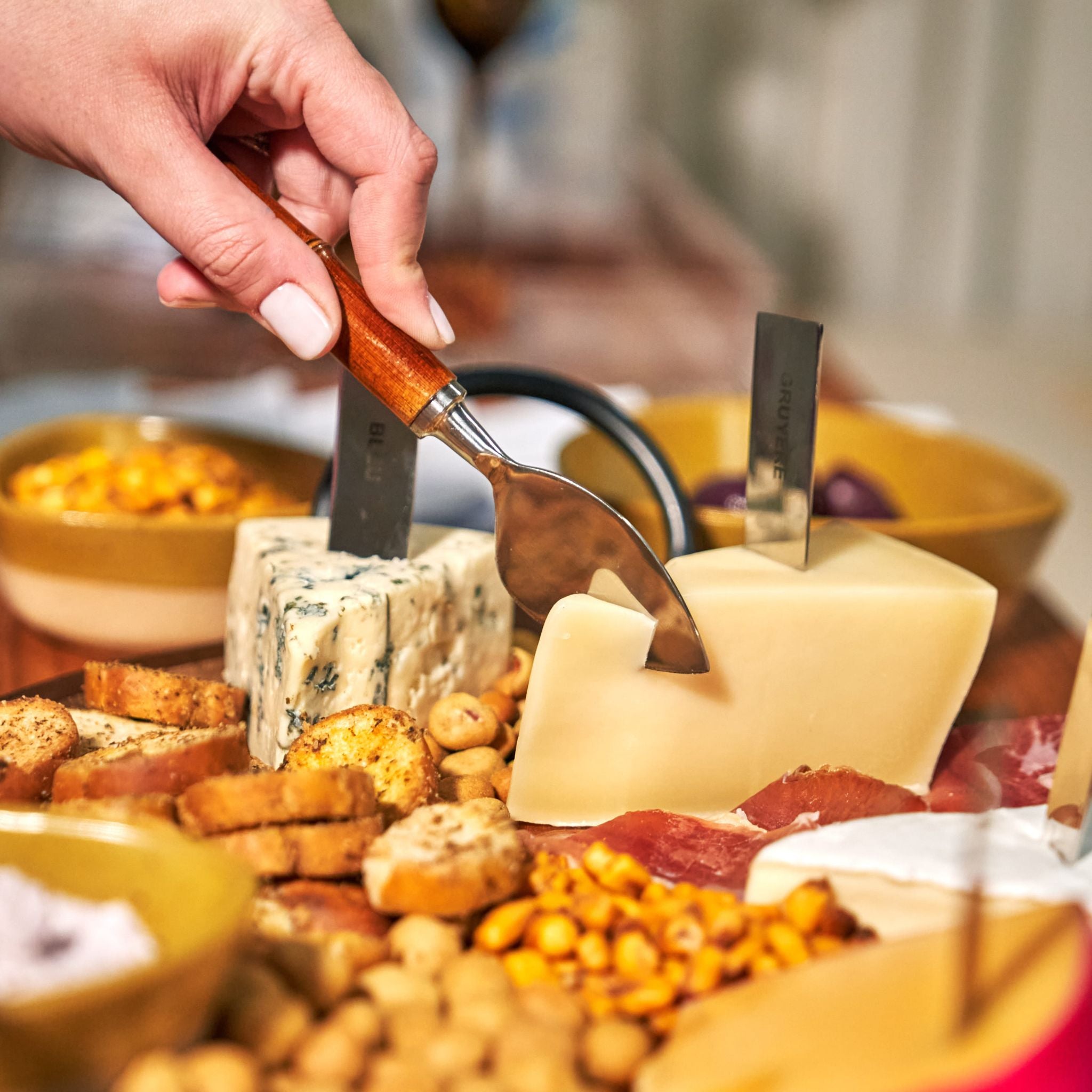 Conjunto de Facas para Queijo com Cabo de Bambu Natural