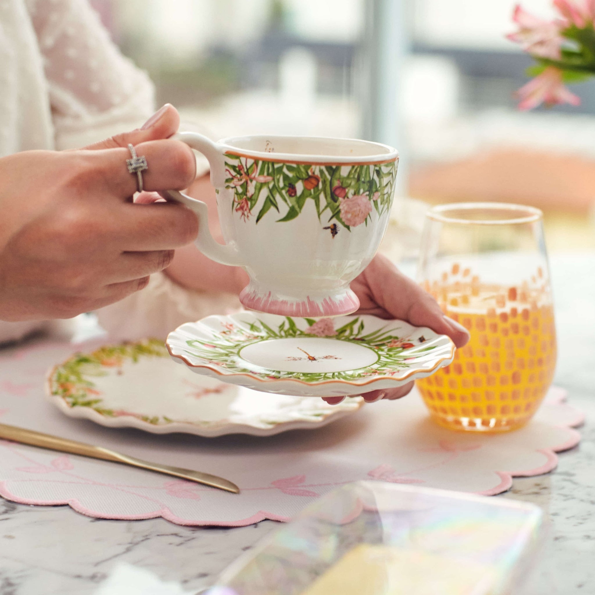 Cj. de 2 Xícaras de Chá e Píres Jardim Encantado