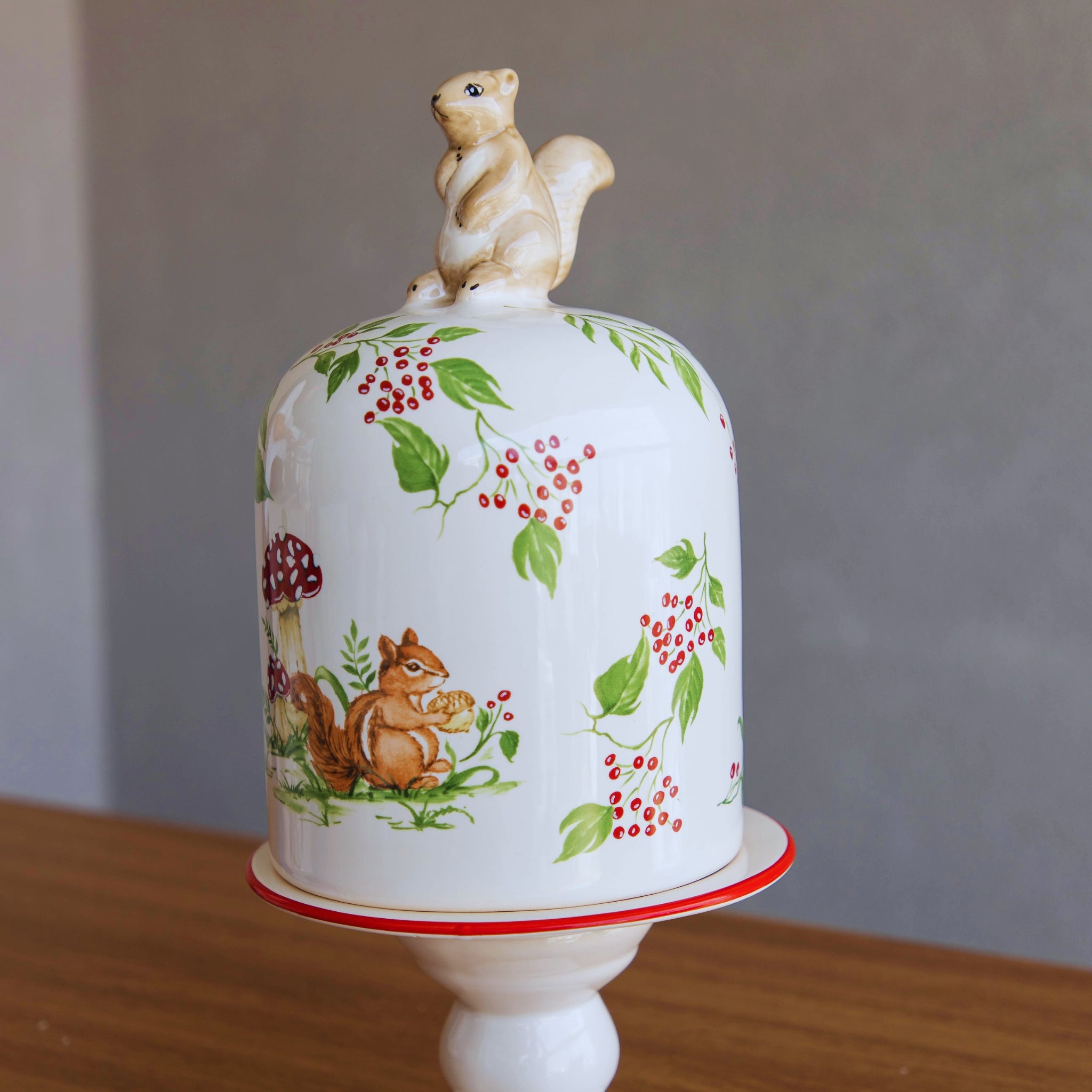 Porta Panetone Médio Esquilo