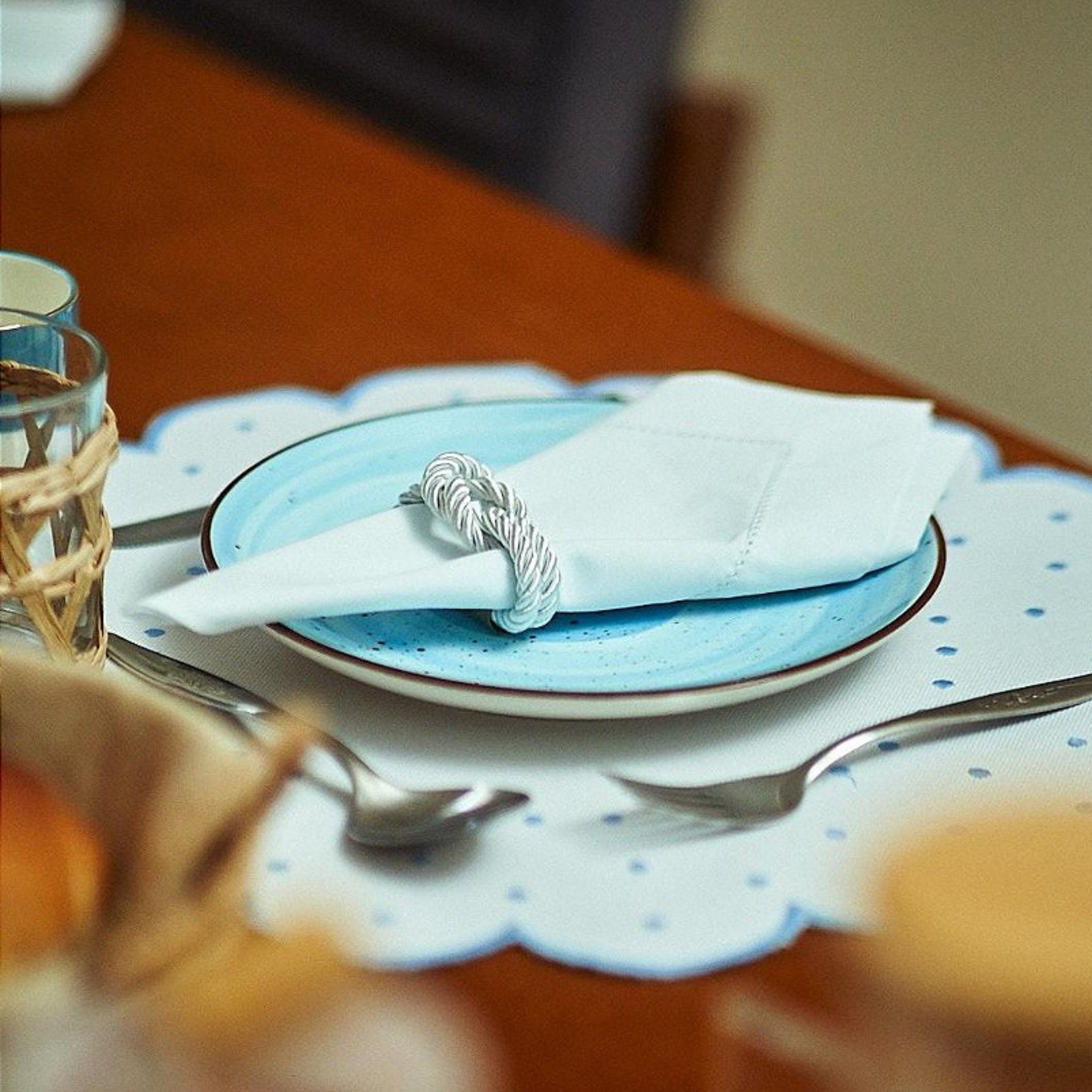 Lugar Americano Poá Azul