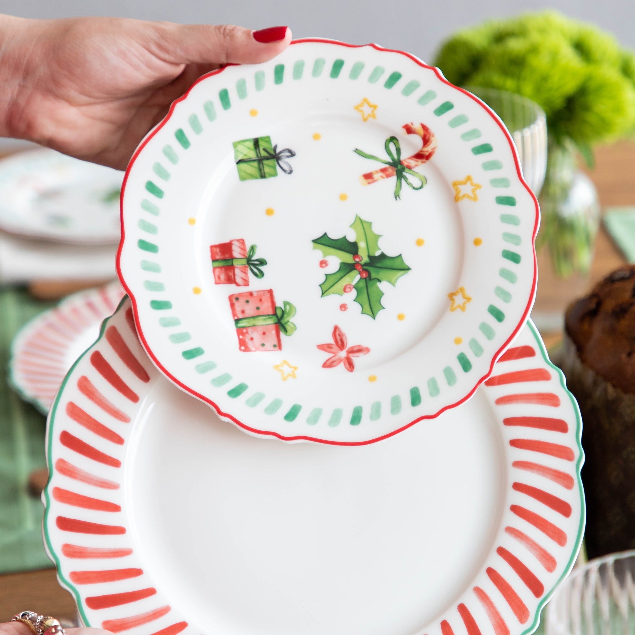 Cj. 2 Pratos de Sobremesa Coleção Natale