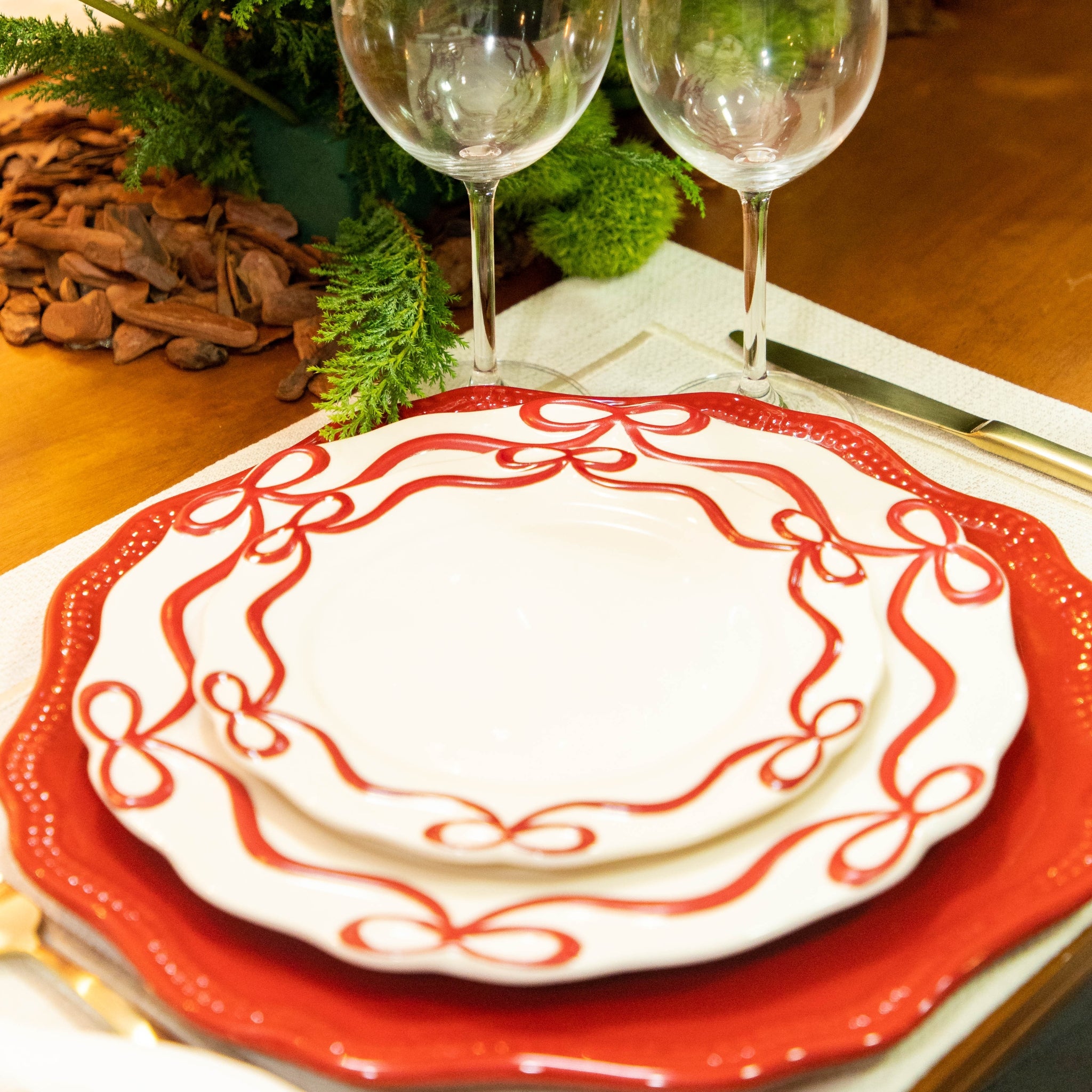 Cj. 2 Pratos de Sobremesa da Coleção Laço de Fita