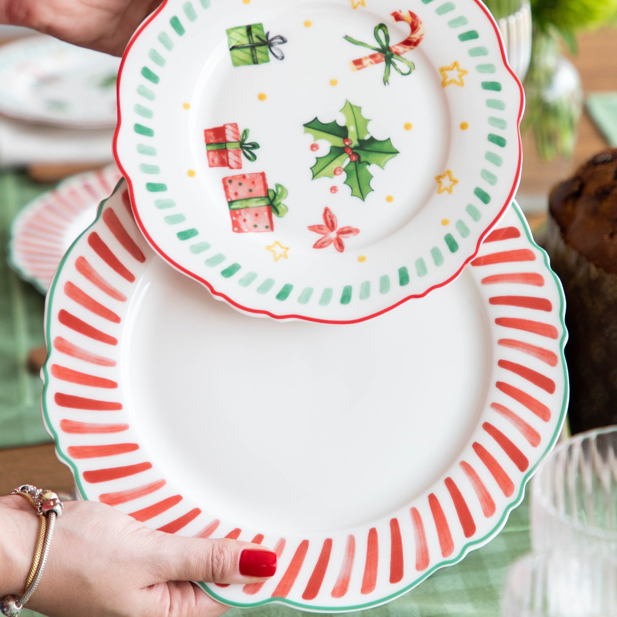 Cj. 2 Pratos Rasos Coleção Natale